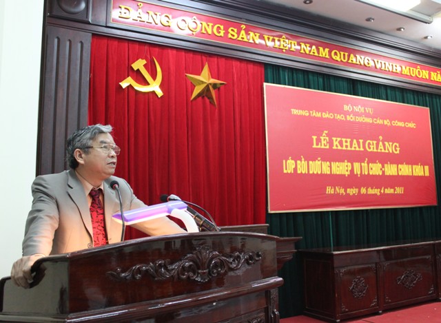 Khai giảng Lớp Bồi dưỡng nghiệp vụ tổ chức – hành chính khóa III 